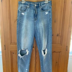 American Eagle Mom Jeans
